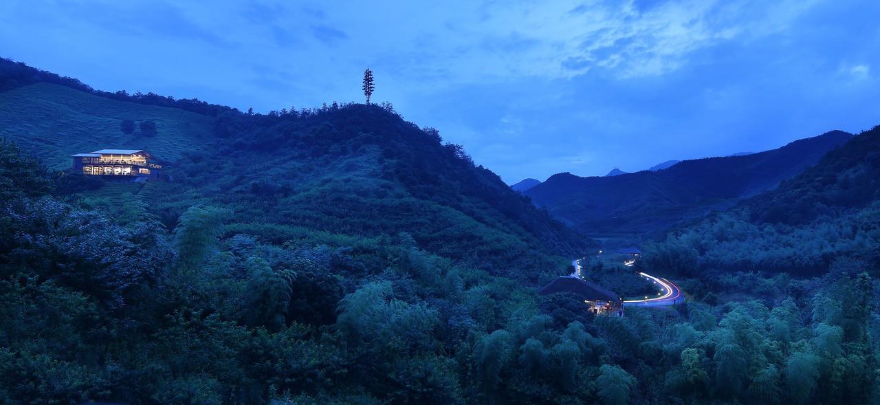 Joelalli Narada Hotel Deqing Exterior photo